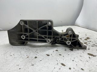 bontott SKODA OCTAVIA I Generátor Tartó Bak