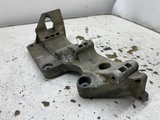 bontott SKODA OCTAVIA I Generátor Tartó Bak