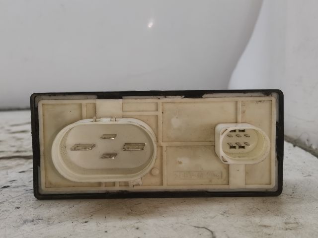 bontott SKODA OCTAVIA I Hűtőventilátor Relé