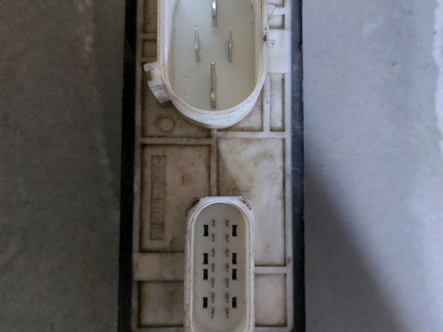 bontott SKODA OCTAVIA I Hűtőventilátor Relé