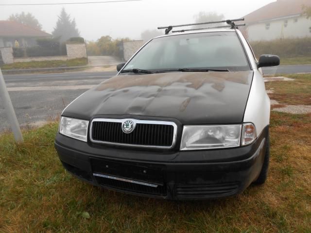 bontott SKODA OCTAVIA I Hűtőventilátor Relé