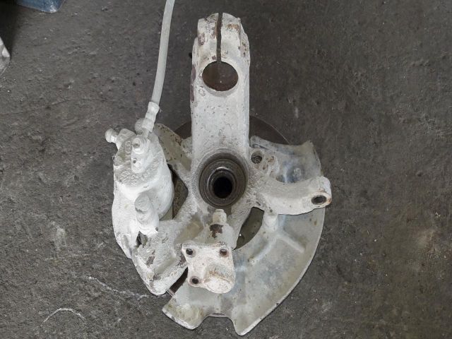 bontott SKODA OCTAVIA I Jobb első Csonkállvány Kerékaggyal