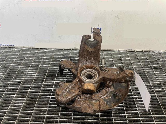 bontott SKODA OCTAVIA I Jobb első Csonkállvány