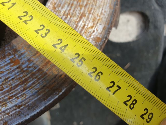 bontott SKODA OCTAVIA I Jobb első Kerékagy