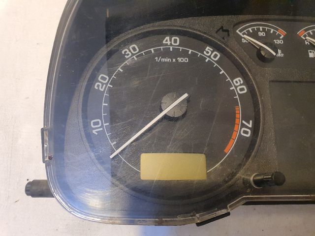 bontott SKODA OCTAVIA I Kilométeróra