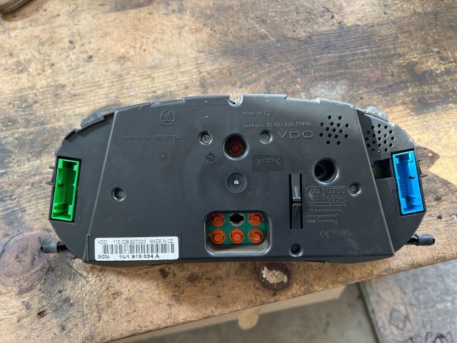 bontott SKODA OCTAVIA I Kilométeróra