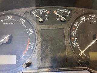 bontott SKODA OCTAVIA I Kilométeróra