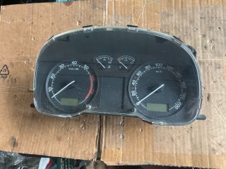bontott SKODA OCTAVIA I Kilométeróra