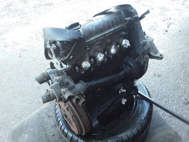 bontott SKODA OCTAVIA I Motor (Fűzött blokk hengerfejjel)