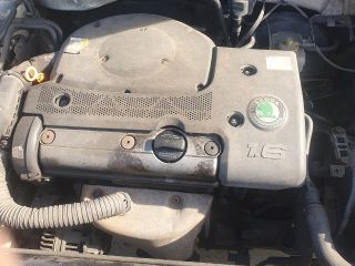 bontott SKODA OCTAVIA I Motor (Fűzött blokk hengerfejjel)