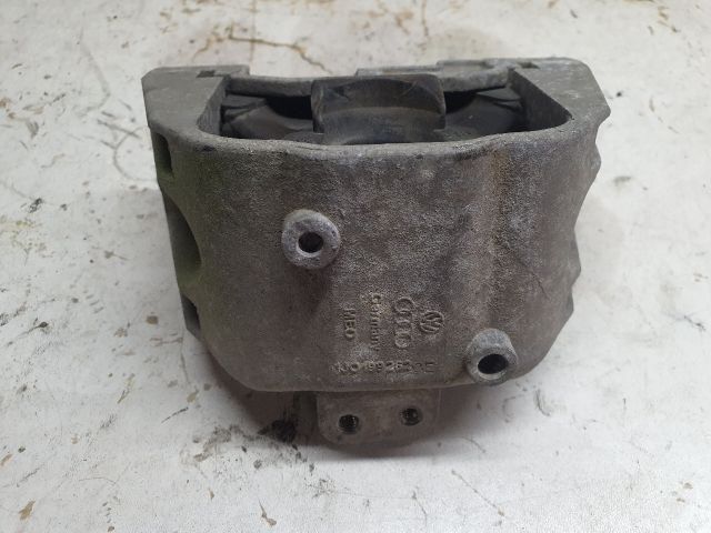 bontott SKODA OCTAVIA I Motor Tartó Bak (Fém)