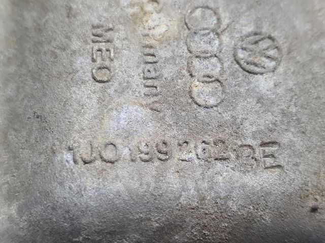 bontott SKODA OCTAVIA I Motor Tartó Bak (Fém)