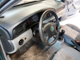 bontott SKODA OCTAVIA I Motor Tartó Bak Jobb