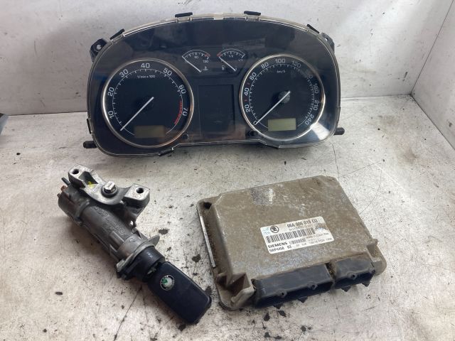 bontott SKODA OCTAVIA I Motorvezérlő