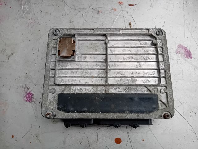 bontott SKODA OCTAVIA I Motorvezérlő