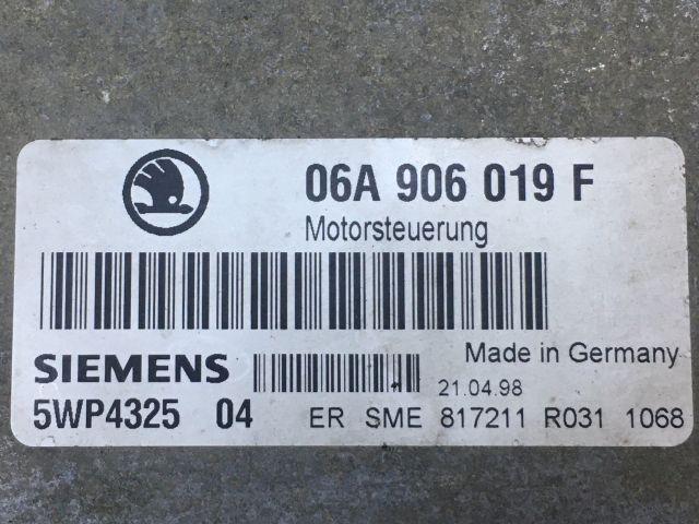 bontott SKODA OCTAVIA I Motorvezérlő