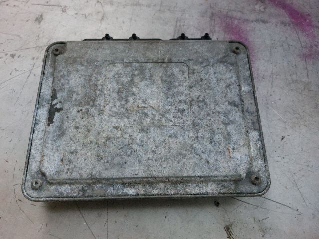 bontott SKODA OCTAVIA I Motorvezérlő