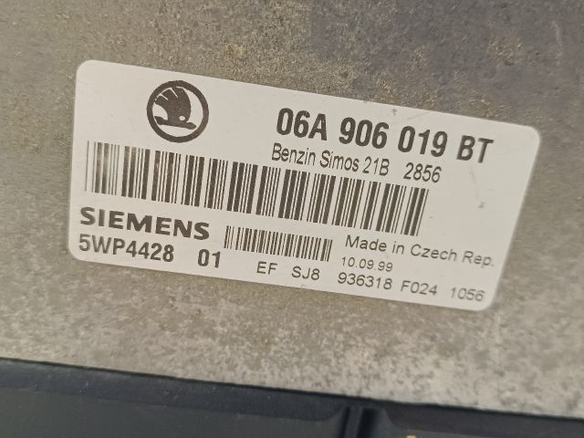 bontott SKODA OCTAVIA I Motorvezérlő