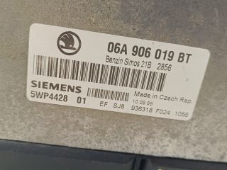 bontott SKODA OCTAVIA I Motorvezérlő