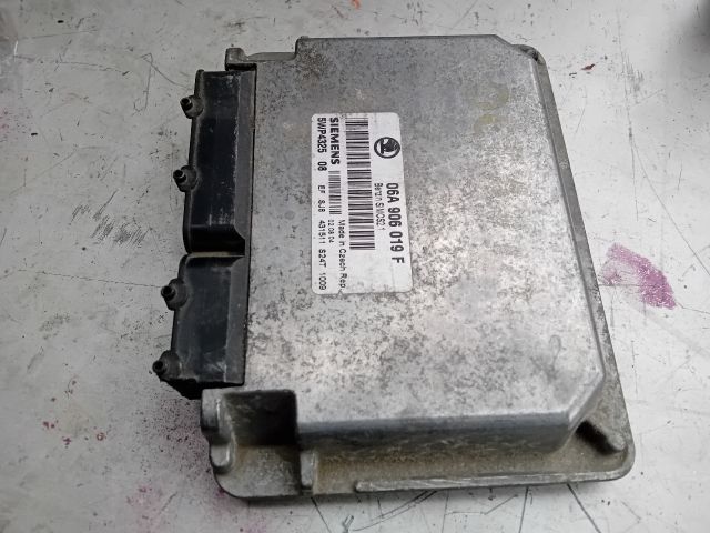 bontott SKODA OCTAVIA I Motorvezérlő