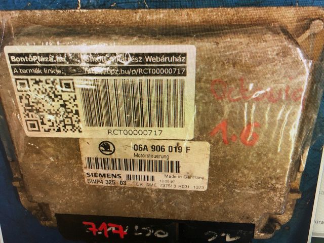 bontott SKODA OCTAVIA I Motorvezérlő