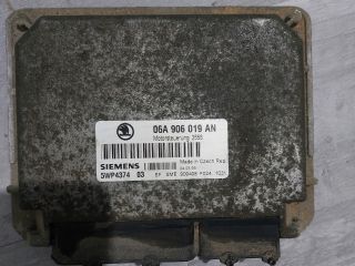 bontott SKODA OCTAVIA I Motorvezérlő