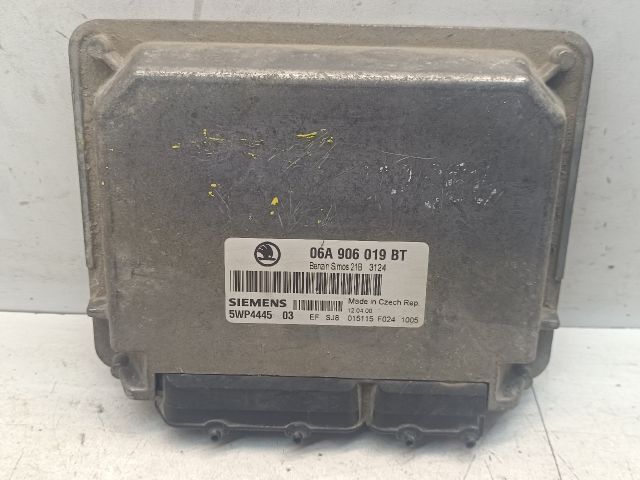 bontott SKODA OCTAVIA I Motorvezérlő