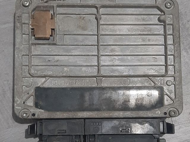 bontott SKODA OCTAVIA I Motorvezérlő