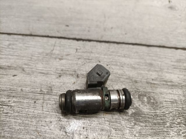 bontott SKODA OCTAVIA I Porlasztó (1 db)