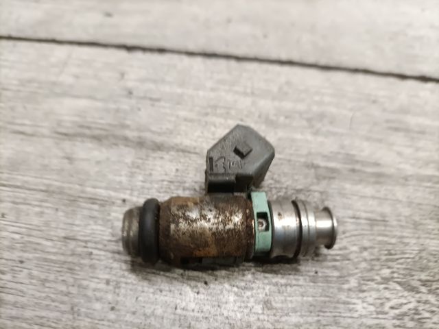 bontott SKODA OCTAVIA I Porlasztó (1 db)