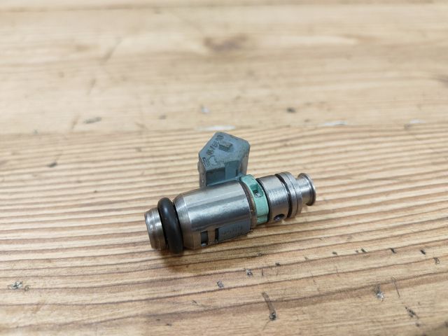 bontott SKODA OCTAVIA I Porlasztó (1 db)