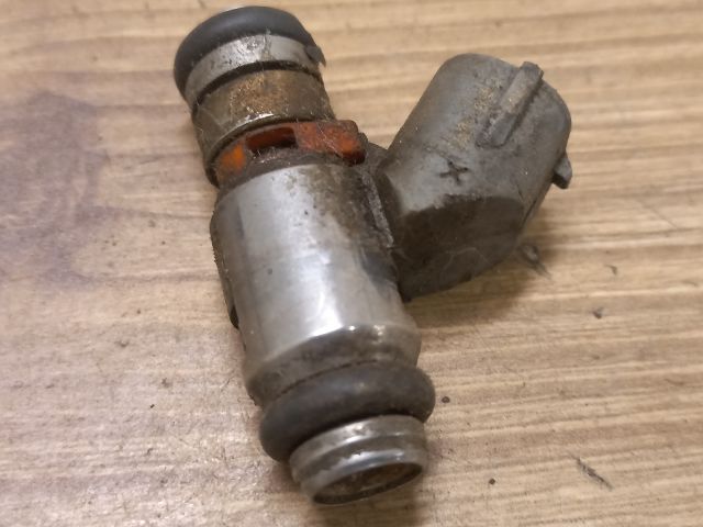 bontott SKODA OCTAVIA I Porlasztó (1 db)