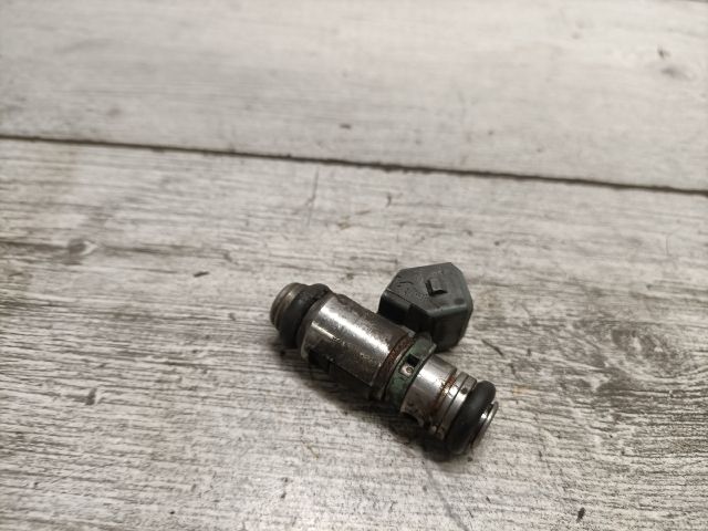 bontott SKODA OCTAVIA I Porlasztó (1 db)