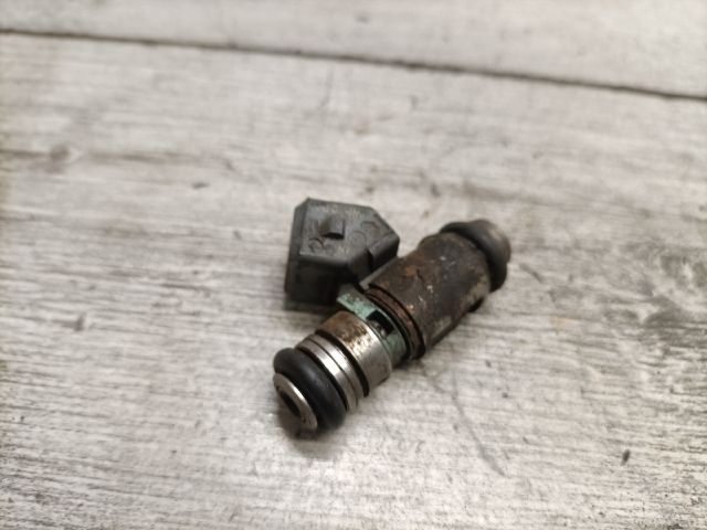 bontott SKODA OCTAVIA I Porlasztó (1 db)