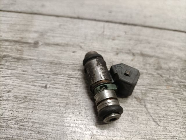 bontott SKODA OCTAVIA I Porlasztó (1 db)