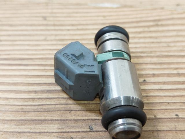 bontott SKODA OCTAVIA I Porlasztó (1 db)