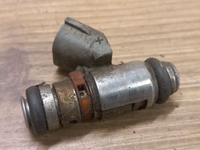 bontott SKODA OCTAVIA I Porlasztó (1 db)