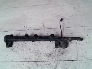 bontott SKODA OCTAVIA I Porlasztó Sor / Híd