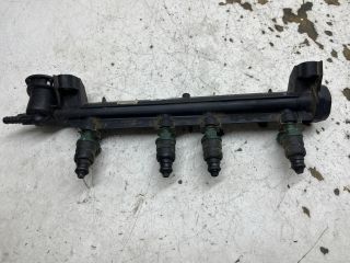 bontott SKODA OCTAVIA I Porlasztó Sor / Híd