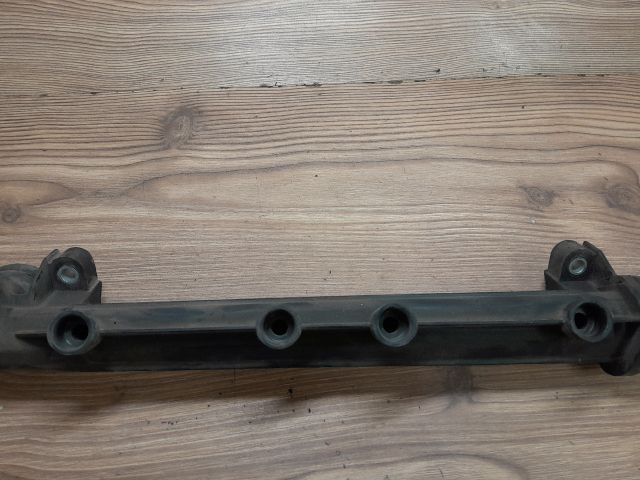 bontott SKODA OCTAVIA I Porlasztó Sor / Híd