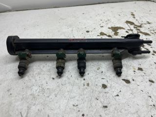 bontott SKODA OCTAVIA I Porlasztó Sor / Híd