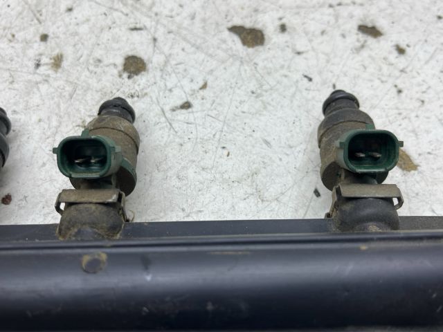 bontott SKODA OCTAVIA I Porlasztó Sor / Híd