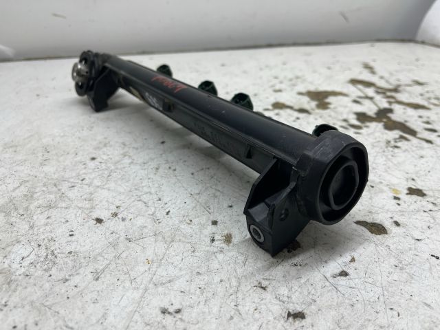 bontott SKODA OCTAVIA I Porlasztó Sor / Híd