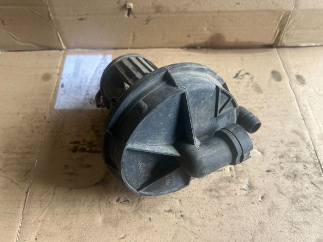 bontott SKODA OCTAVIA I Szekunder Levegő Szivattyú