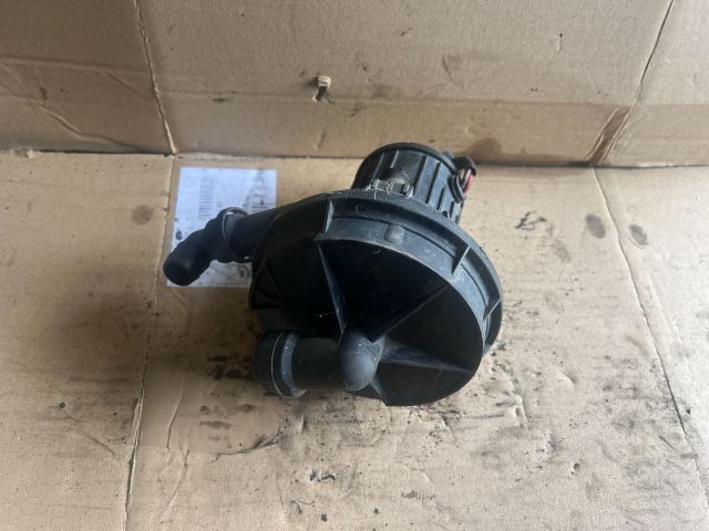 bontott SKODA OCTAVIA I Szekunder Levegő Szivattyú