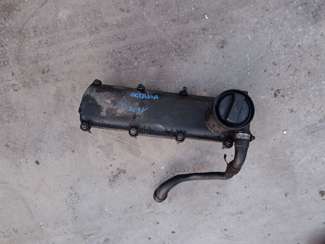 bontott SKODA OCTAVIA I Szelepfedél