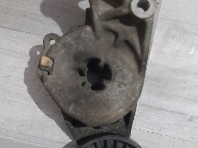 bontott SKODA OCTAVIA I Szíjfeszítő Görgő