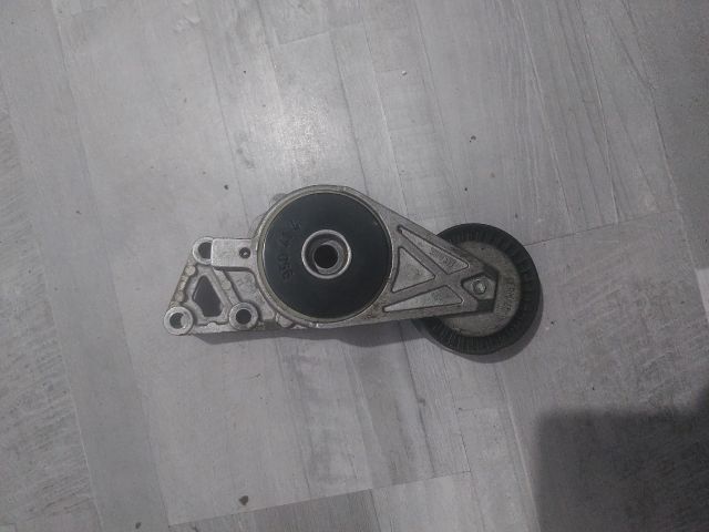 bontott SKODA OCTAVIA I Szíjfeszítő Görgő