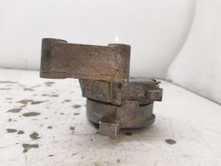 bontott SKODA OCTAVIA I Szíjfeszítő Görgő