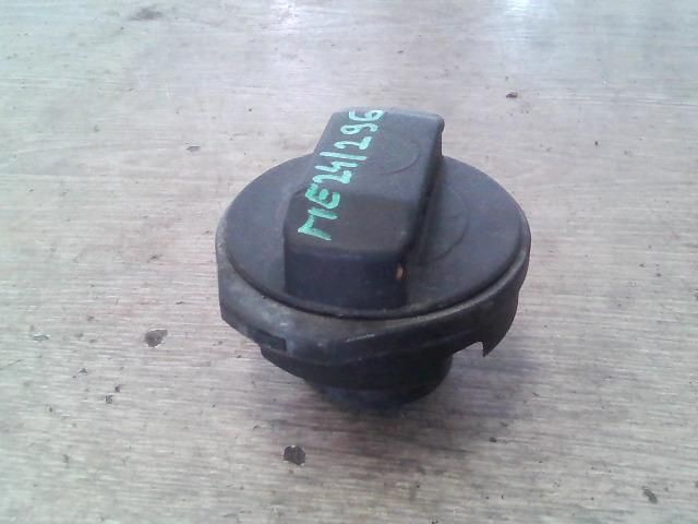 bontott SKODA OCTAVIA I Tanksapka